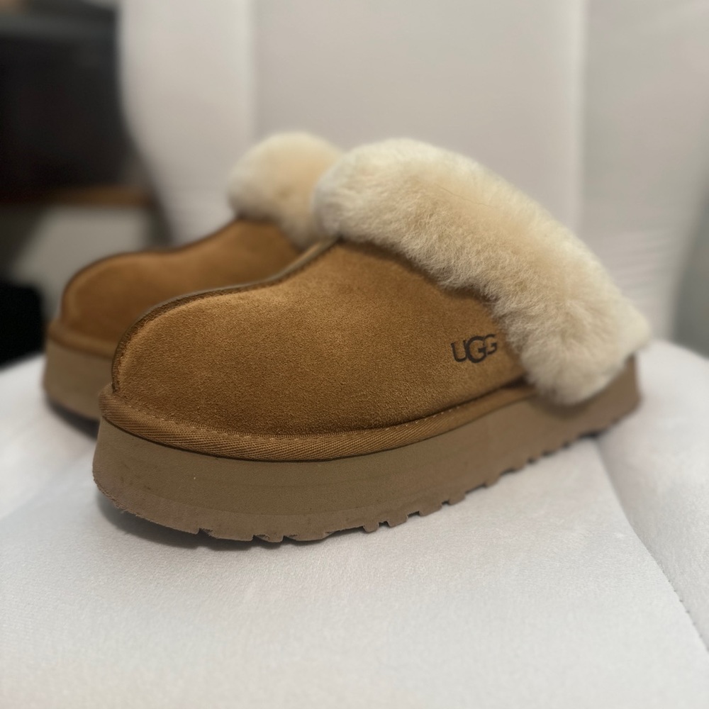 UGG Slipper